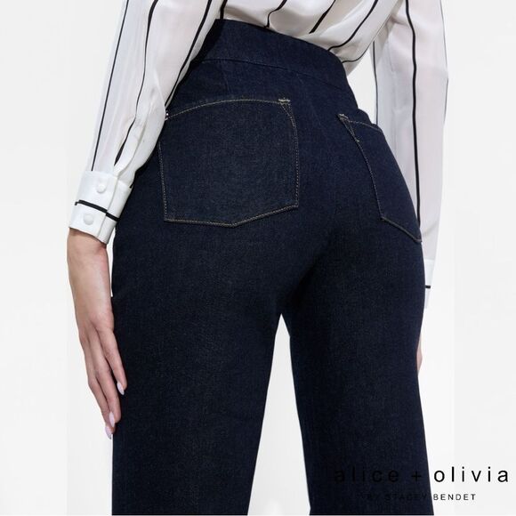 Alice + Olivia **NWT** The Trouser Flared Jean in Dark Rinse Denim - Picture 4 of 12